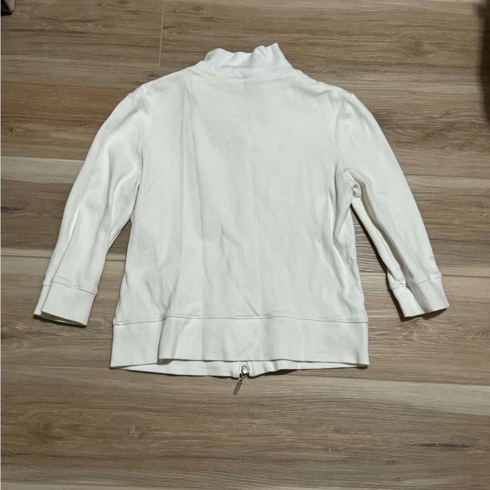 White Jacket - Picture 2 of 10